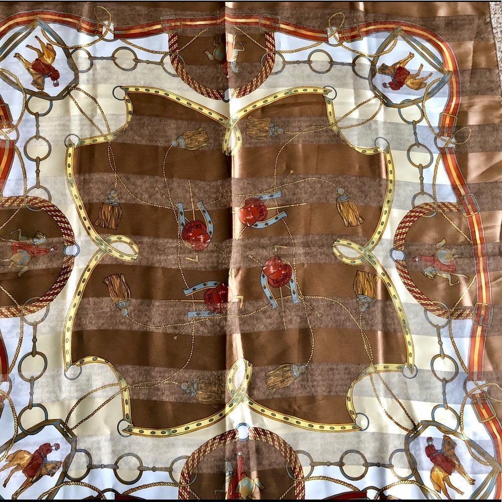 Beautiful scarf in excellent condition